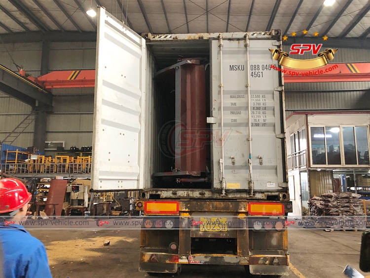 10 CBM Garbage Compactor Body - Loading 07 10 CBM Garbage Compactor Body - Loading 07